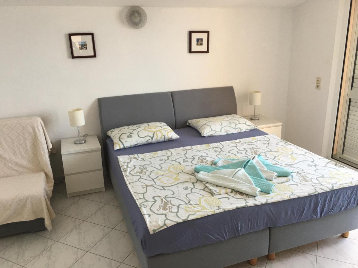 Direkt Am Meer-Apartments Puntaplanka Rogoznica  Luaran gambar