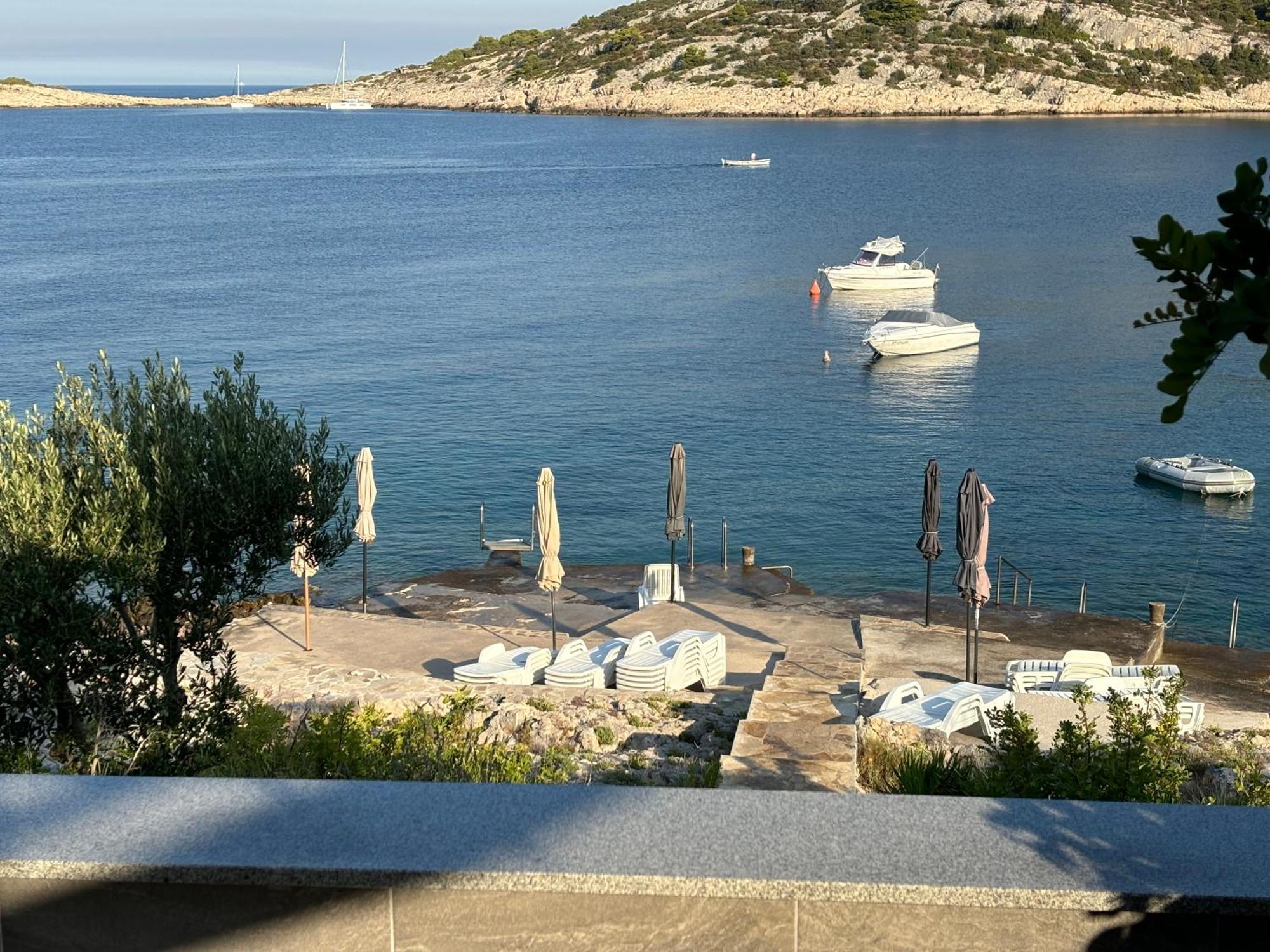 Direkt Am Meer-Apartments Puntaplanka Rogoznica  Luaran gambar