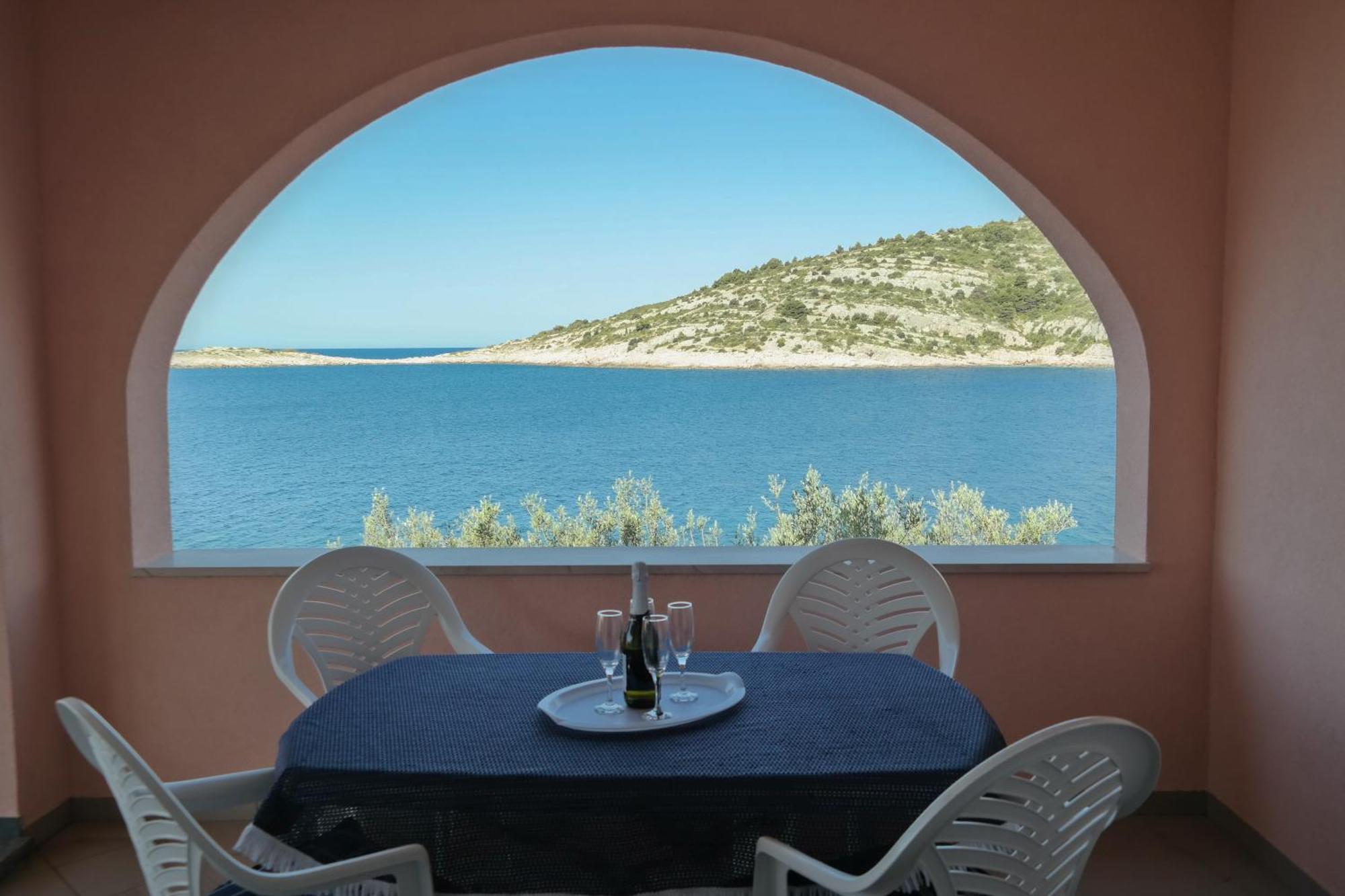 Direkt Am Meer-Apartments Puntaplanka Rogoznica  Luaran gambar